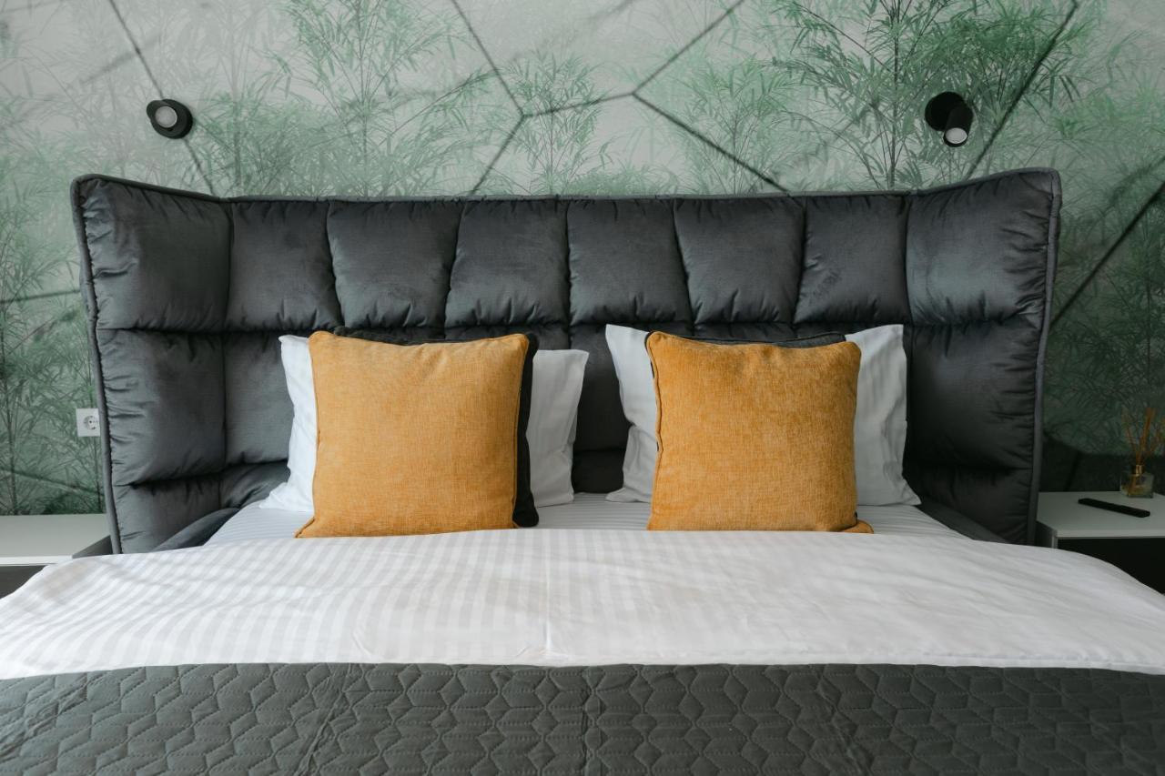 The Forest - Luxe Central Apt With Free Secured Parking บราชอฟ ภายนอก รูปภาพ